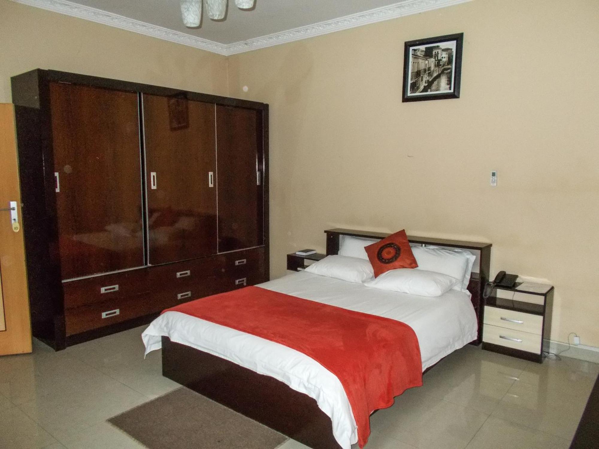 Waterfalls Hotel Lusaka Kültér fotó